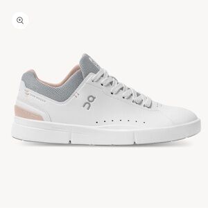On Cloud The Roger Advantage White Rose Sneaker